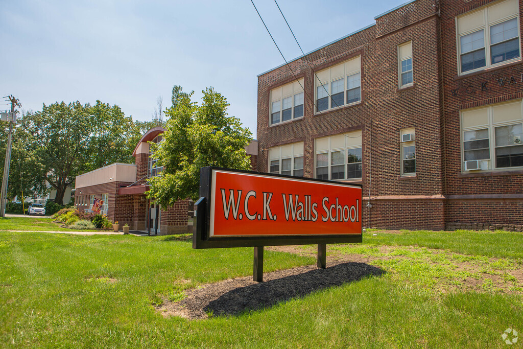 Welcome to W.C.K. Walls Elementary School in Pitman, NJ.