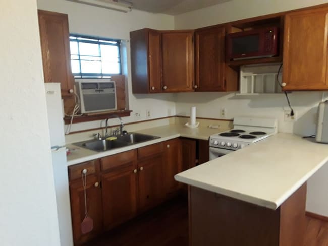 1900 W Rte 66 Blvd unit 6, TucuMcAri, NM 88401 - photo 2