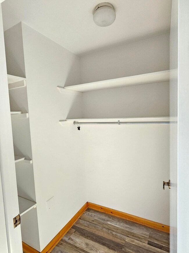 Walk-in Closet/Pantry