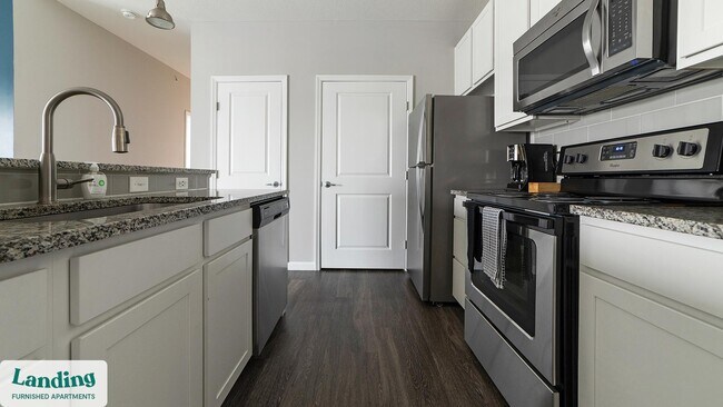 4664 Kenny Rd unit 304K1047, Columbus, OH 43220 - photo 6