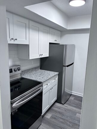 1724 Wesley Way NW Unit B, Conyers, GA 30012