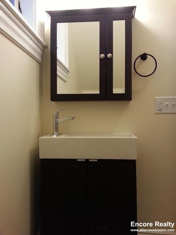 84 Linden St unit 8, Boston, MA 02134 - photo 3