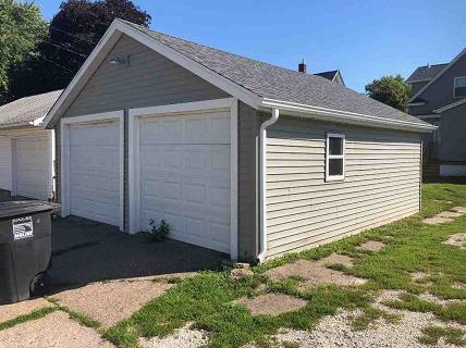 1829 3rd St unit 3U, Moline, IL 61265 - photo 5