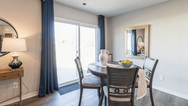 1032 Maple St, Waukee, IA 50263 - photo 5