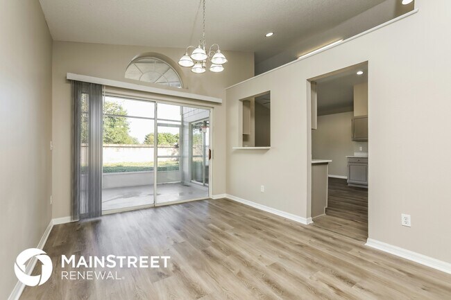 3007 E Beaumont Ln, Eustis, FL 32726 - photo 5