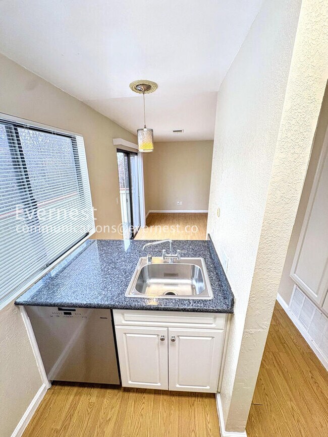 2520 Walters Way unit 22, Concord, CA 94520 - photo 7