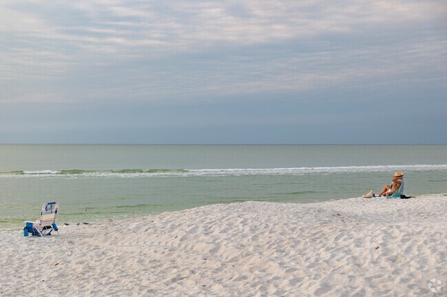 Camden Lakes residents can spend a day by the sea at nearby Gulf beaches.
