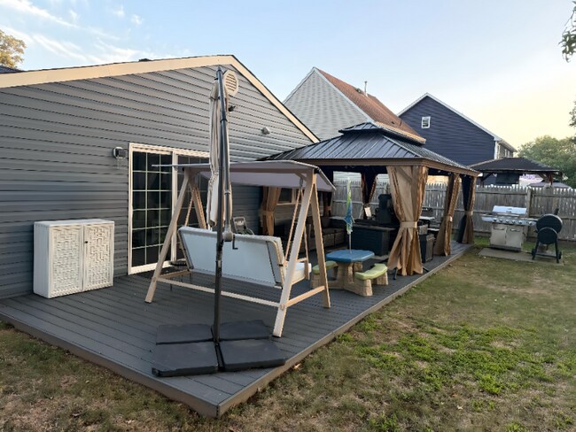 37 Crescent Rd, Edison, NJ 08817 - photo 6