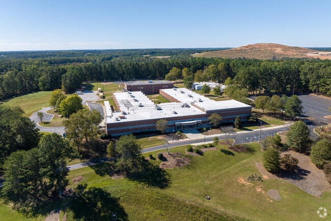 Kennedy Elementary School sits in Outlying Barrow County.