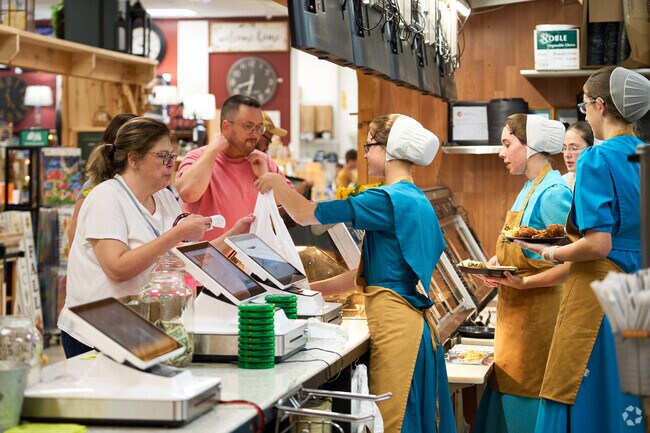 The Pennsylvania Dutch Market near Paramount-Long Meadow serves hot, homestyle meals.