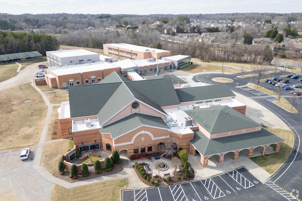 Immaculate Heart of Mary Catholic School is an option to study.