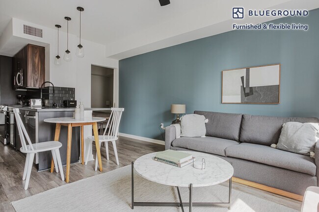 201 The Promenade N unit FL6-ID1259, Long Beach, CA 90802 - photo 3