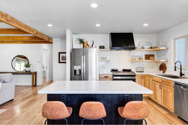 609 N 2nd St, Hamilton, MT 59840 - photo 4