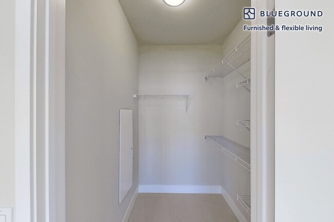 1000 Lupine unit FL2-ID10705A, Lake Forest, CA 92630 - photo 7
