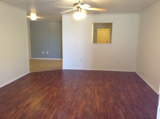 604 N Englewood Ave, Lubbock, TX 79416