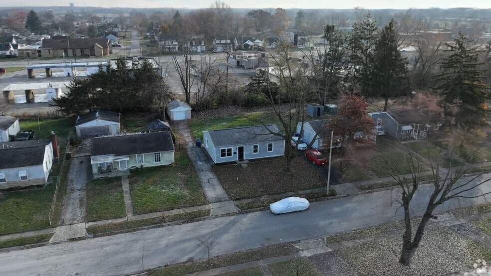 2808 Dolby Dr, Columbus, OH 43207 - photo 2