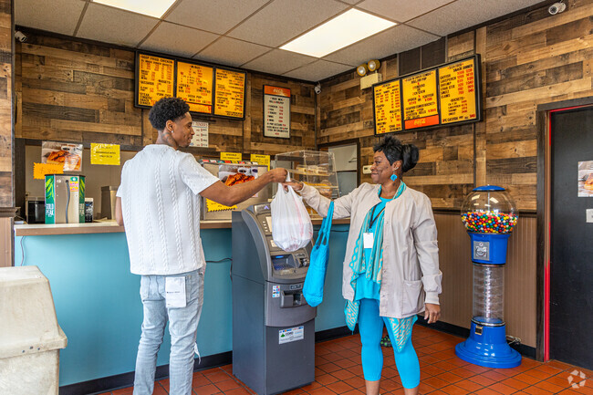 Sheldon Park residents can grab some soul food from Fish N Chicks.