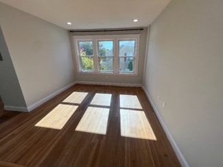 63 Jastram St Unit 2, Providence, RI 02908