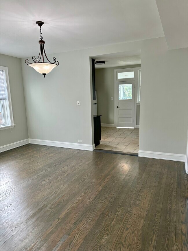 2501 Grove St unit 1, Blue Island, IL 60406 - photo 6