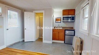 18 Main Rd Unit 12, Holden, ME 04429