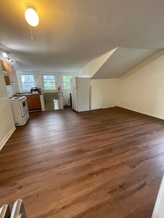 26 Park Dr N unit 1, West Orange, NJ 07052 - photo 3