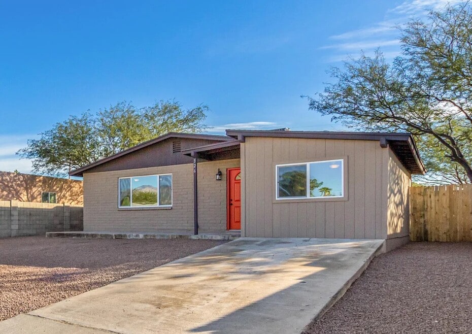 326 E Linden St, Tucson, AZ 85705 - photo 1