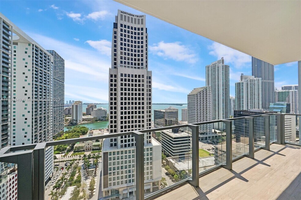 Reach Brickell City Centre unit 2107, Miami, FL 33131 - photo 1