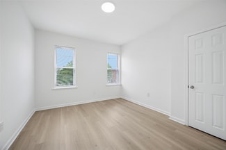 887 N 46th St, Philadelphia, PA 19139