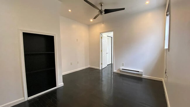 2111 S 15th St, Philadelphia, PA 19145 - photo 4