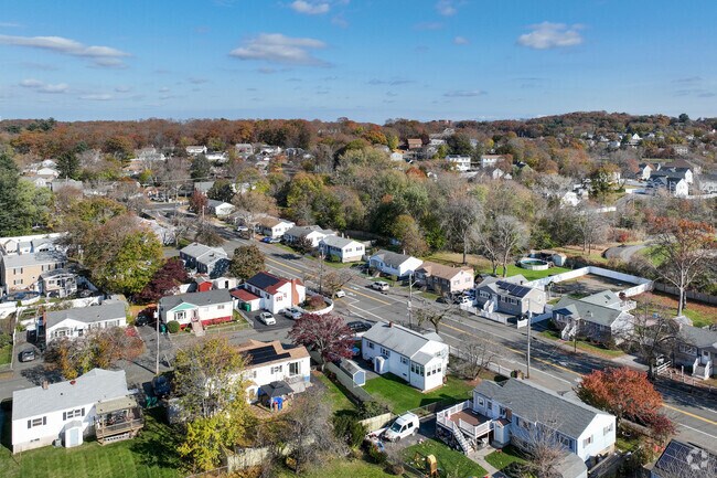 Upper Walnut Street is lined with residential homes.