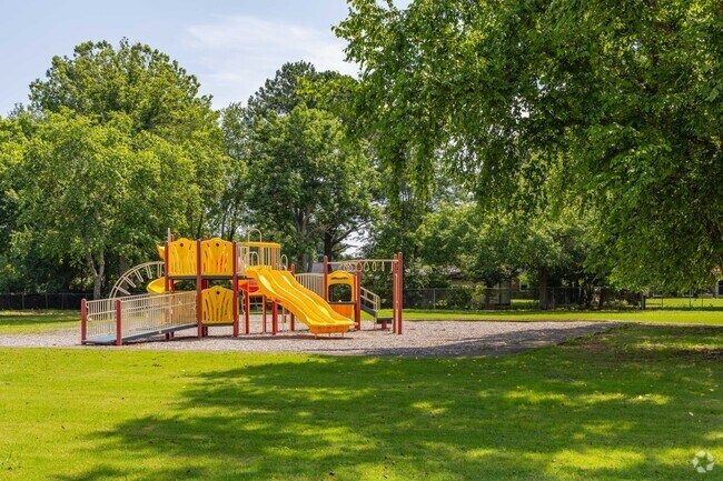 Buchanan Park has small playground for kids to play on in English Village.