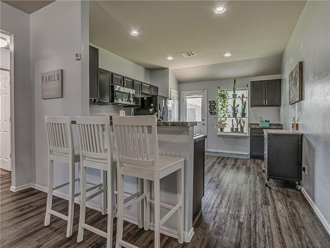 1912 W Autumn Way, Mustang, OK 73064 - photo 7