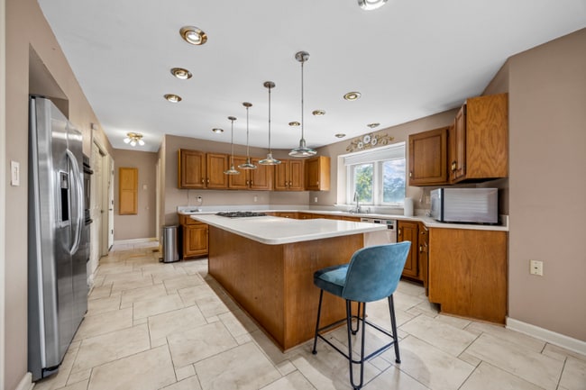 2244 Kehrsglen Ct, Chesterfield, MO 63005 - photo 3