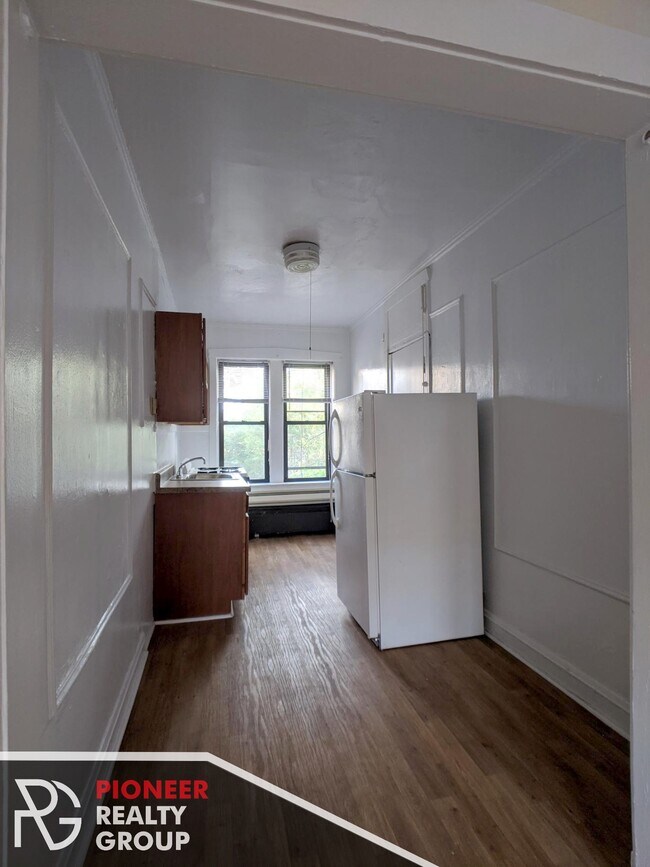 2842 N Orchard St unit 2844-36, Chicago, IL 60657 - photo 5