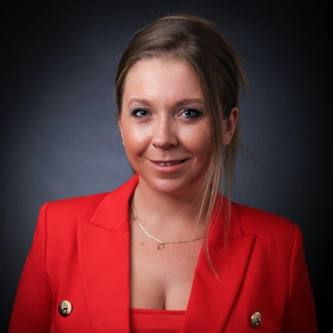 Agent Photo