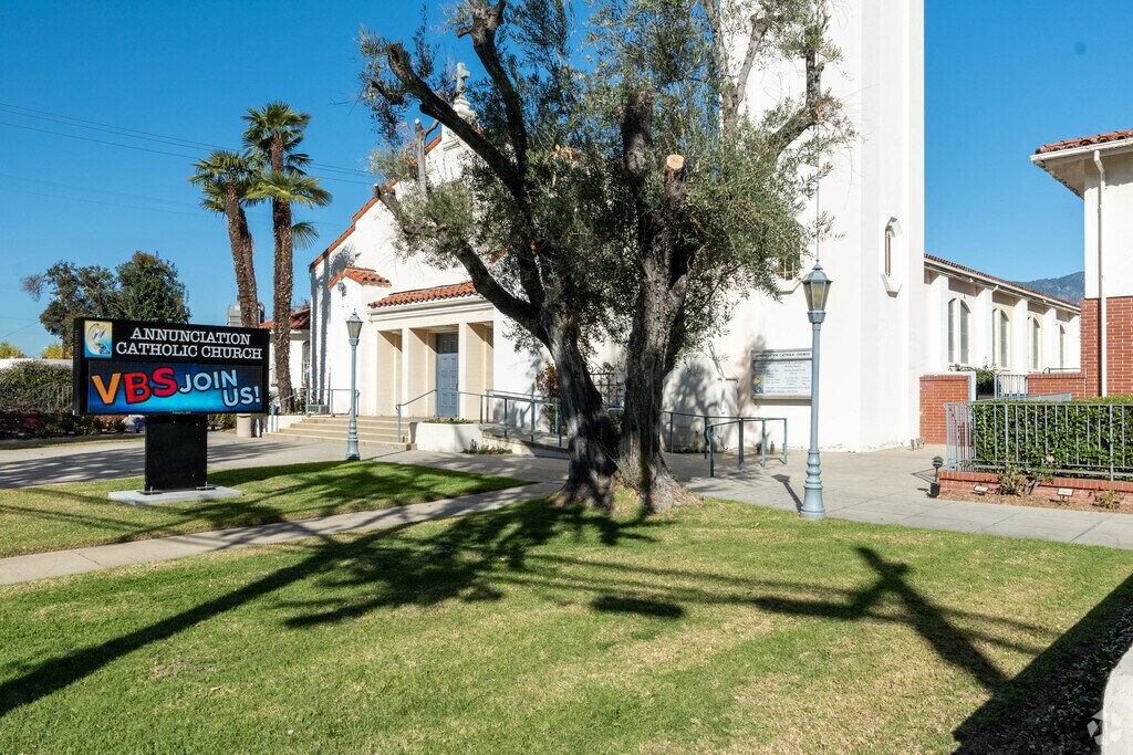 Pearl Preparatory School church.