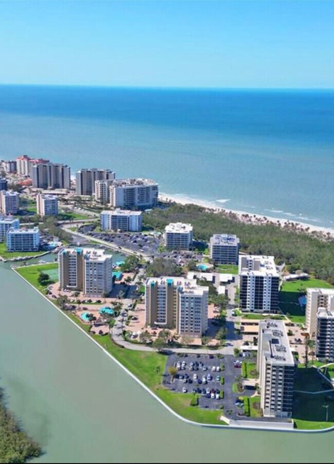 1 Bluebill Ave unit 604, Naples, FL 34108 - photo 2