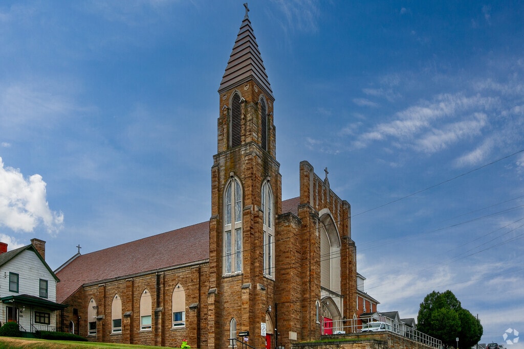 Mon Valley Academy is a Private Middle and High School for 6th to 12th Grade.