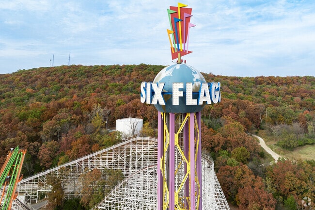 Roller coaster excitement at Six Flags St. Louis, located near Ballwin MO.