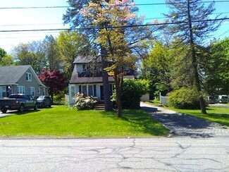 12 Orchard St, Spring Valley, NY 10977