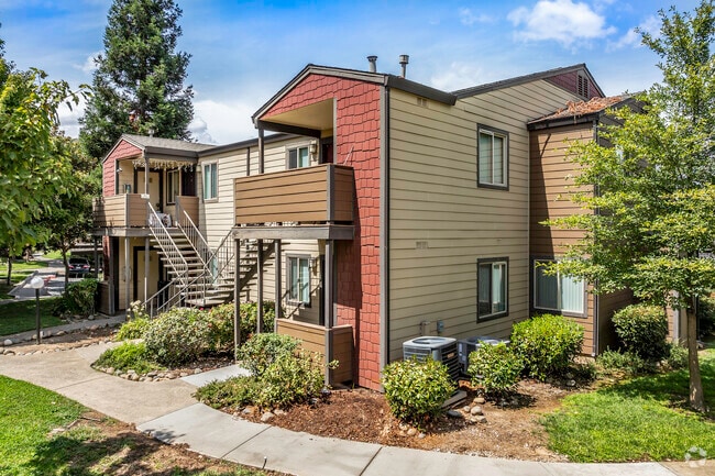 Woodglen at the Meadows, Citrus Heights, CA 95610 - photo 7