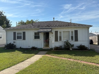 909 Idlewild Dr, Evansville, IN 47711