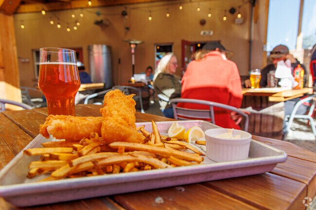 Rowley Farmhouse Ales is a great stop for quality beer and food around Casa Alegre.