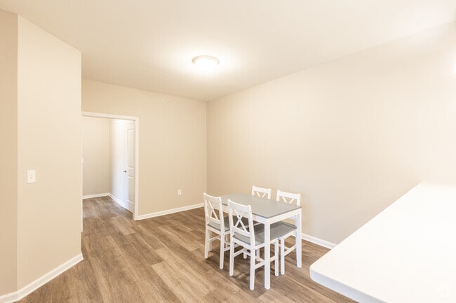 River Retreat, Covington, VA 24426 - photo 5