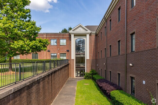 Chamblee Middle School serves just under 1000 students.