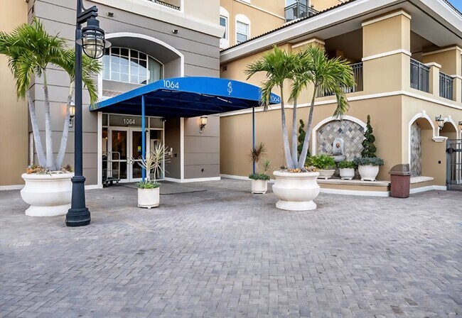 Broadway Promenade unit 1320, Sarasota, FL 34236 - photo 4
