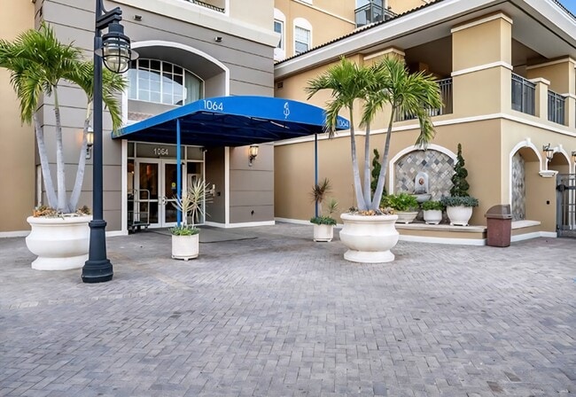 Broadway Promenade unit 320, Sarasota, FL 34236 - photo 4