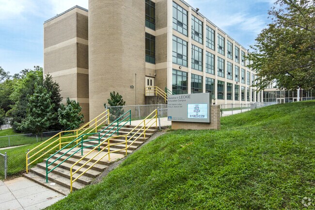 Bellevue's Leckie Education Campus, actively involves the community for support.