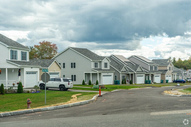 Condo living is an option for residents of Uxbridge.