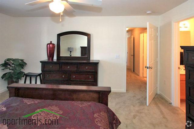 The Pointe at Peters Creek, Winston-Salem, NC 27127 - photo 3